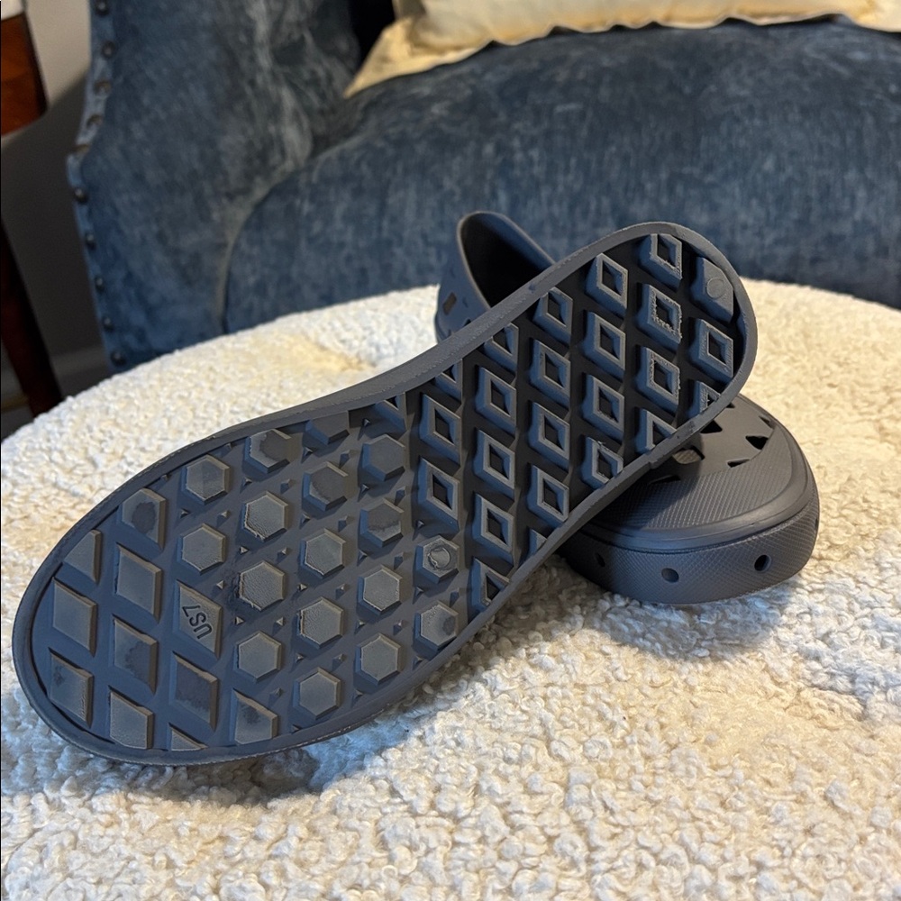 Vans Trek Slip-On Pewter US Men's Size 7 Breathable Rubber NWOT - Picture 4 of 5